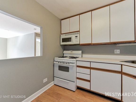 2nd image of 3900 N Pine Grove Ave APT 308