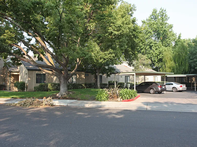 Northwood Place Apartments — Photo 4