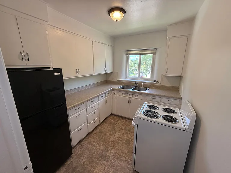 801 South Adams Street — Photo 30