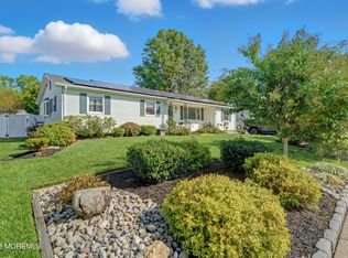 7 Steven Pl, Jackson, NJ 08527
