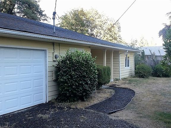 2nd image of 3430 24th Ave NE