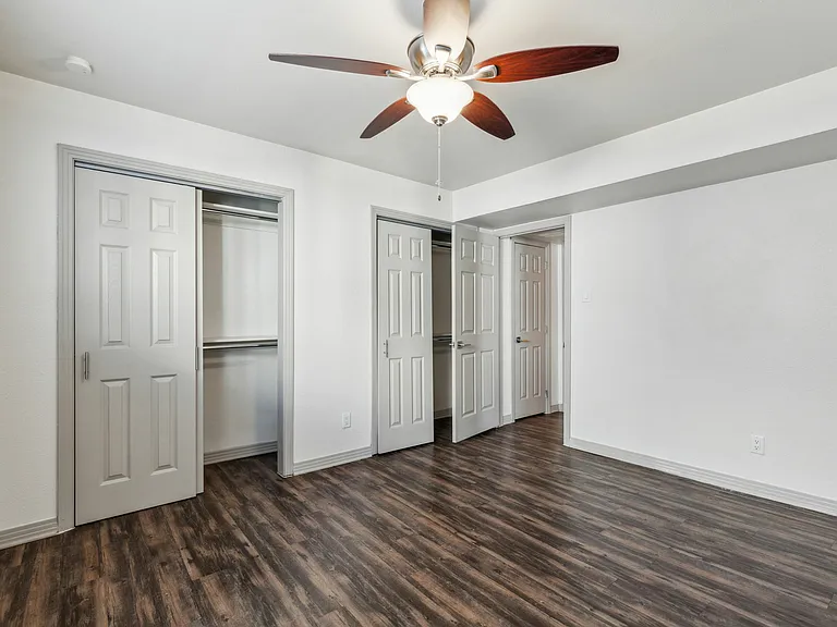 Welcome to Munger Court! — Photo 6