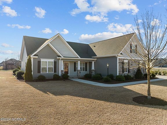 5th image of 2108 Hencye Drive