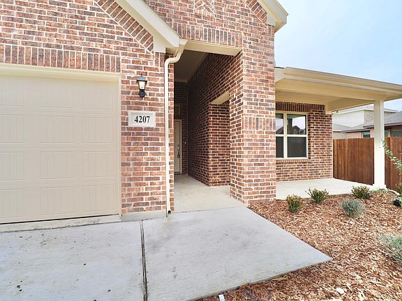2nd image of 4207 Cordata Dr
