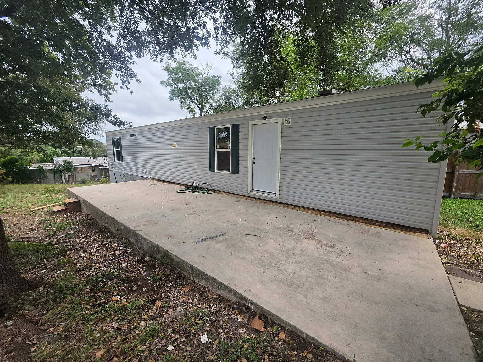 2 bed, 784 sqft, $731 — Photo 2