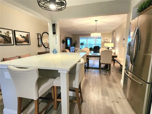 2333 Indian River Blvd APT 505, Vero Beach, FL 32960