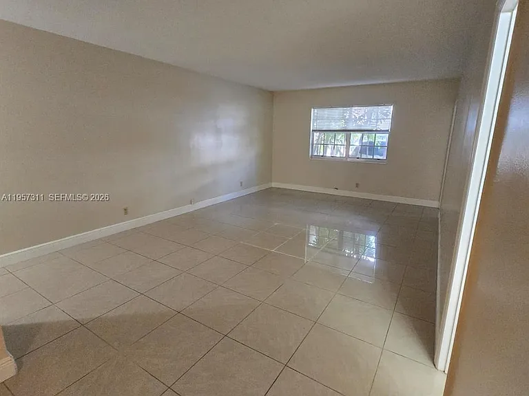 2424 SE 17th Cswy #110B — Photo 8
