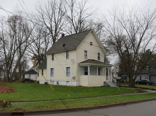 485 Parkway Dr, Battle Creek, MI 49037