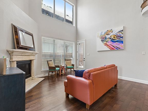 5th image of 4921 Empire Way