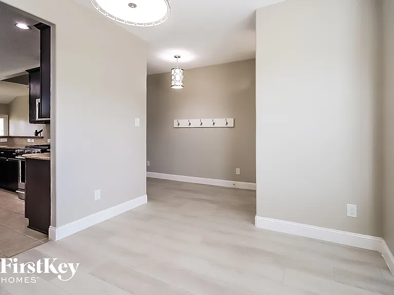 30807 Gardenia Trace Dr — Photo 4