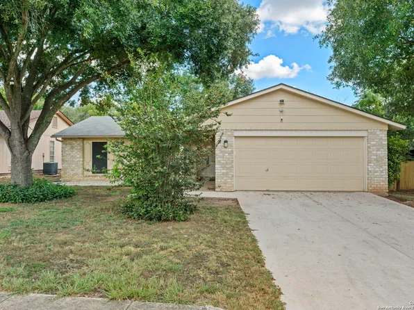 5642 WOOD CLIMB ST, San Antonio, TX 78233