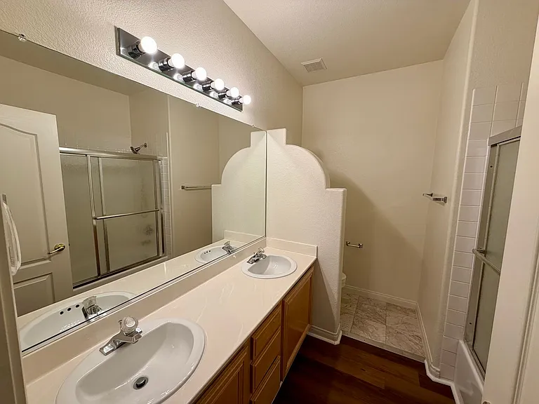 2736 Carolina Blue Ave — Photo 33