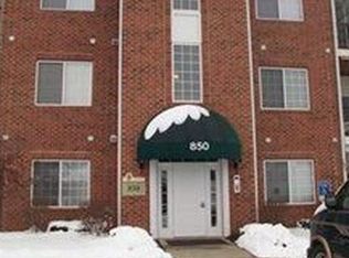 850 Hidden Ridge Ct APT 204, South Park, PA 15129