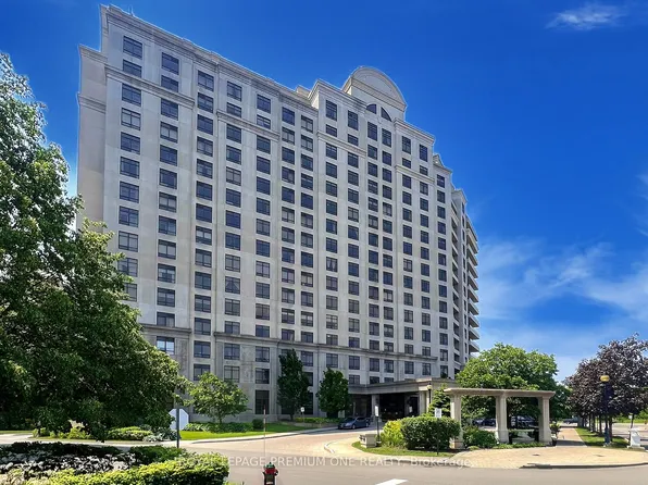 9235 Jane St #214, Vaughan, ON L6A 0J8