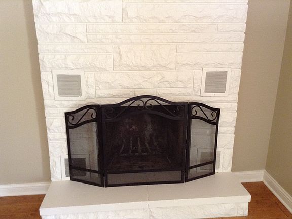5th image of 2796 Woodside Dr