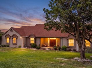 1000 High Pointe Dr, Kerrville, TX 78028