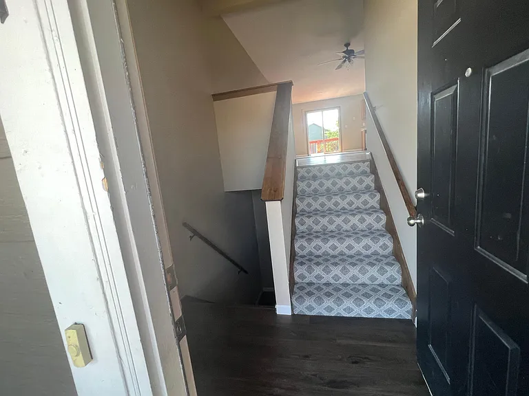 314 S Creekside Ct #314 — Photo 4