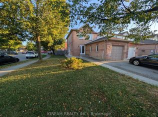 12 Saddlecreek Ct, Brampton, ON L6Y 4V6
