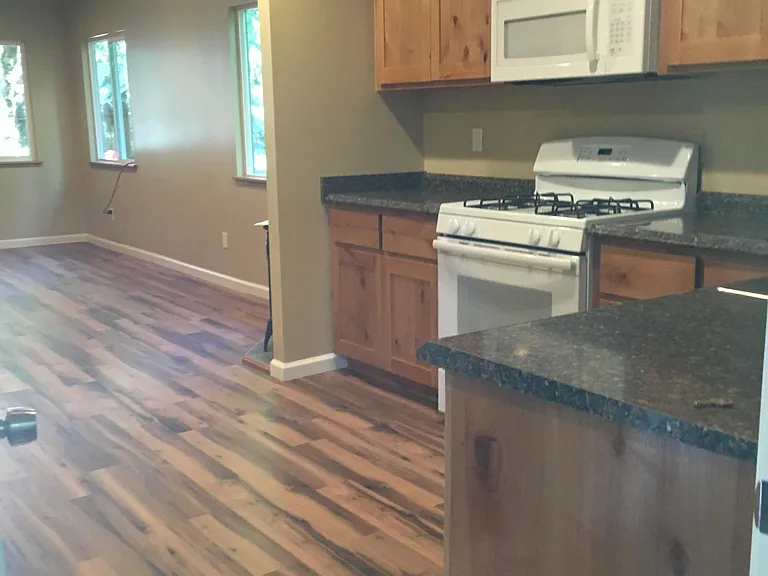 6322 Pine St #2 — Photo 7