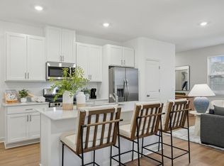 11011 203rd St W, Lakeville, MN 55044