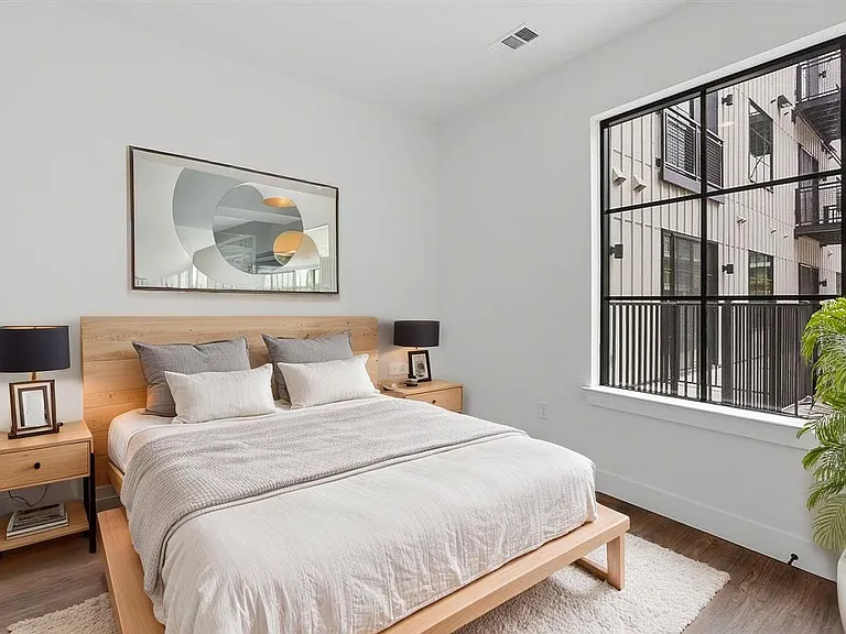 4315 S Congress Ave #202 — Photo 7