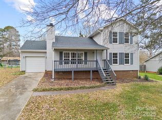 212 King George Ln, Gastonia, NC