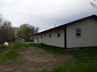 44395 309th St, Yankton, SD 57078