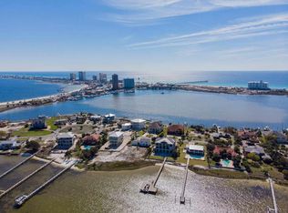 233 Sabine Dr, Pensacola Beach, FL 32561
