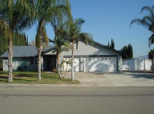 10741 Calabash Ave, Fontana, CA 92337