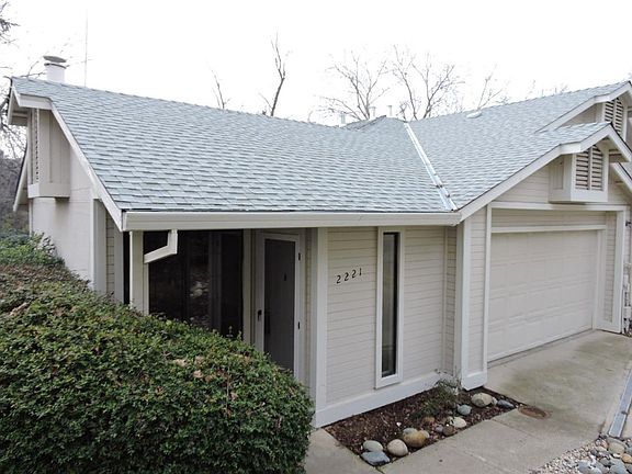 3rd image of 2221 Country Villa Ct
