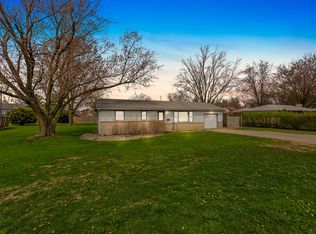 1602 W Dupont Rd, Fort Wayne, IN 46825