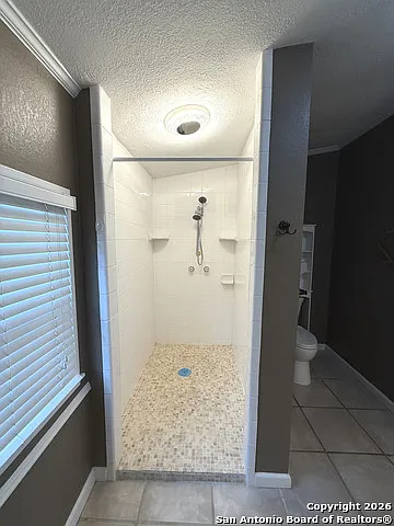 212 Thornton Ln — Photo 16
