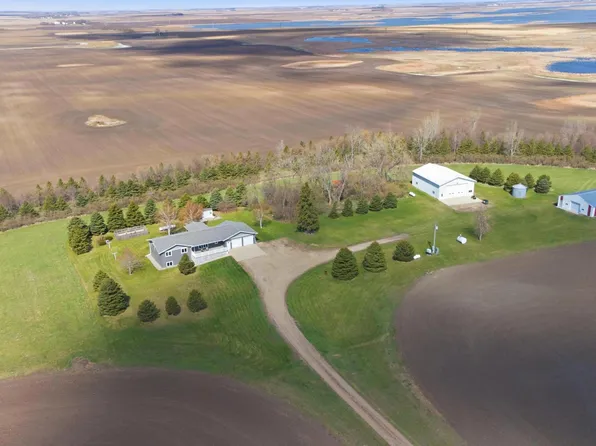 5083 104th Ave SE, Litchville, ND 58461