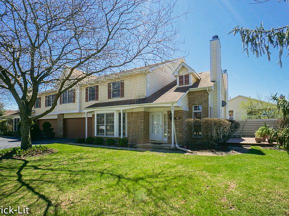 2nd image of 9943 Cambridge Dr