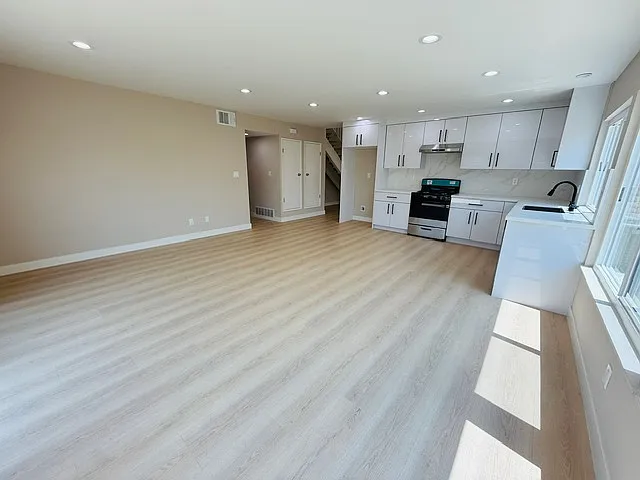135 Ricci Ave — Photo 8