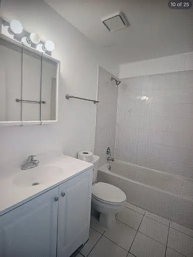 3444 Cuyler Ave #2 — Photo 11