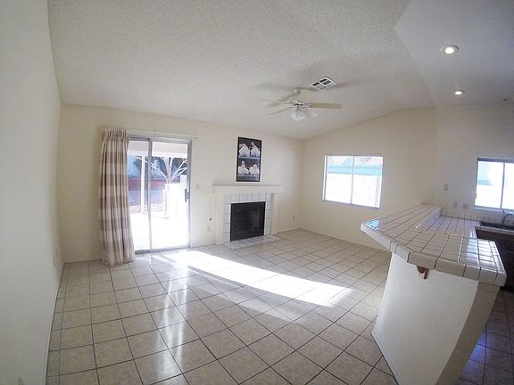 3rd image of 4447 Norma Jean Ln