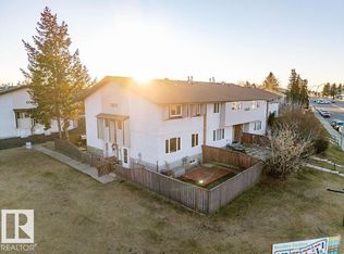 8005 144th Ave NW #1, Edmonton, AB T5C2S4