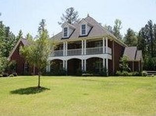 2315 Hawthorne Trce, Monroe, GA 30655