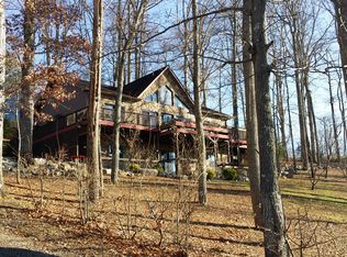 158 Watertown Ln, Jacksboro, TN 37757