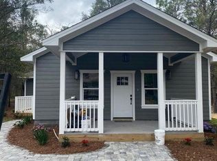 5649 Old River Rd, Baker, FL 32531