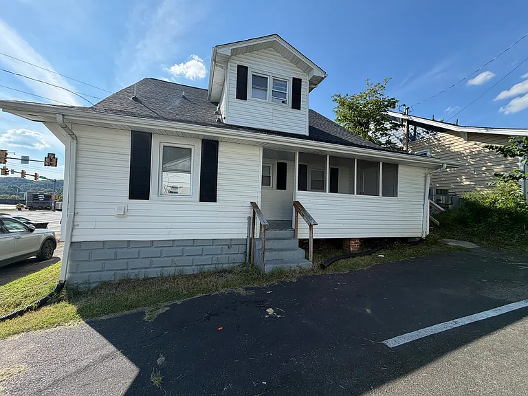 921 Edgemont Ave #921 — Photo 3