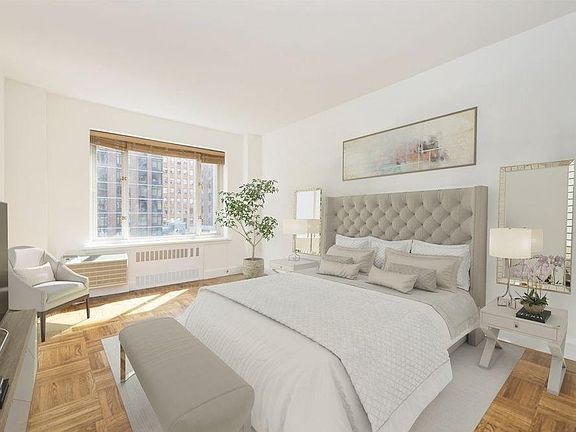 4th image of 35 E 35th St APT 12L