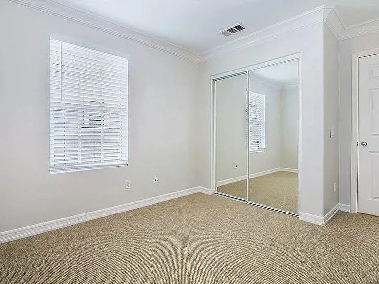 8 Steeton Ln — Photo 9