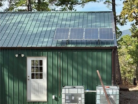 4th image of Turkey Creek Rd