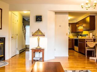 13 S Cove Rd, Hubbardston, MA 01452