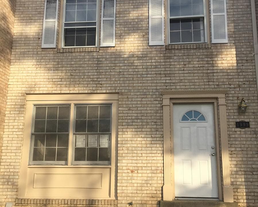 1st image of 1999 Mayflower Dr