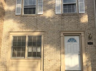 1999 Mayflower Dr, Woodbridge, VA 22192