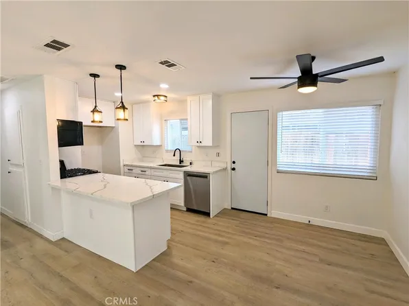 17650 Hayes Ave, Lake Elsinore, CA 92530