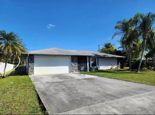 1985 SE Dupont Street, Port St Lucie, FL 34952